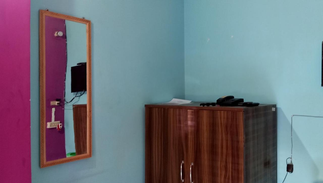 Lg Towers Hotel Guwahati Exterior foto
