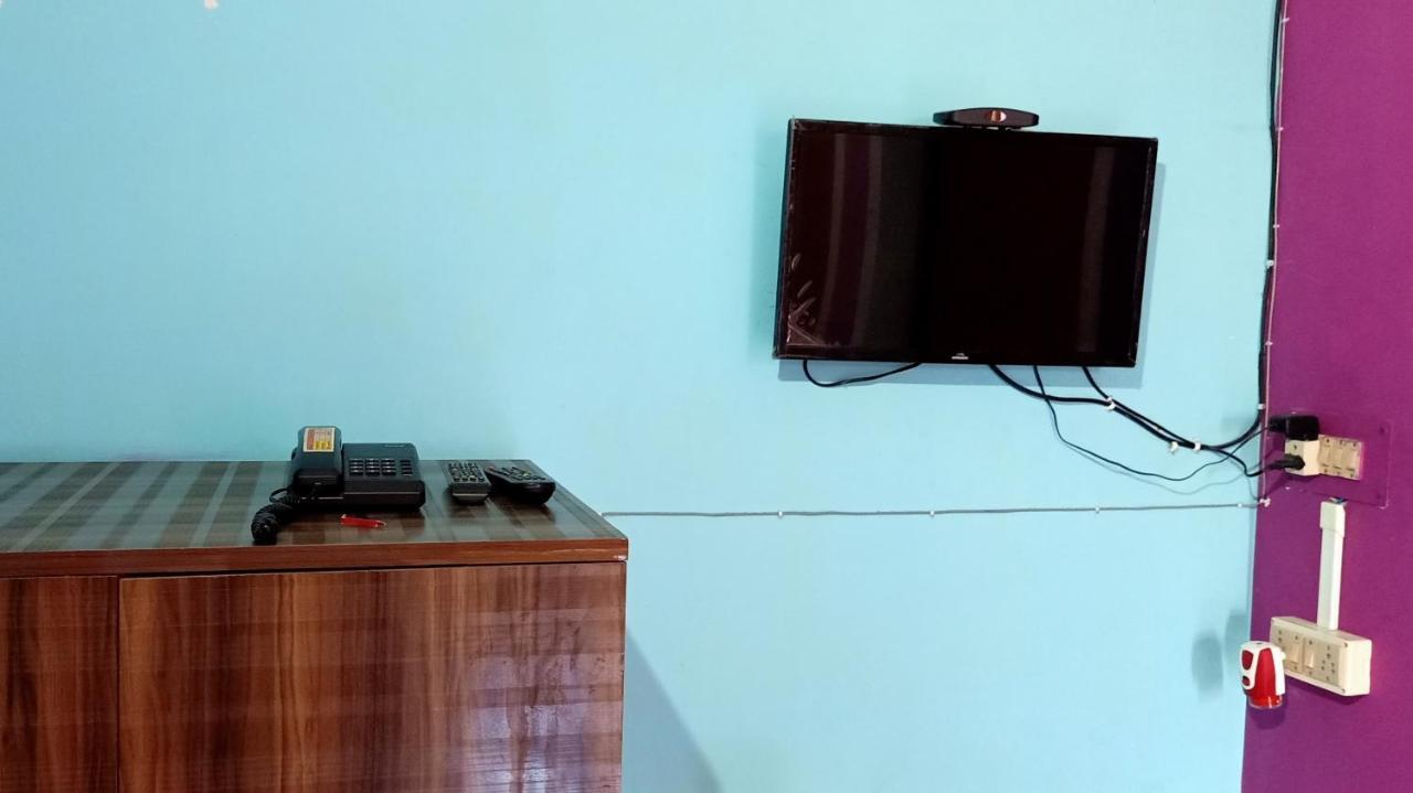 Lg Towers Hotel Guwahati Exterior foto