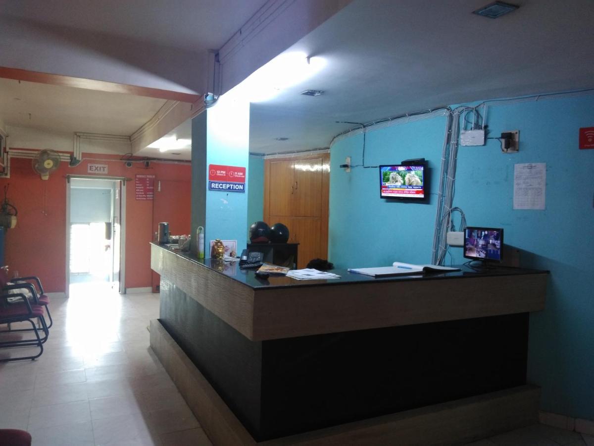 Lg Towers Hotel Guwahati Exterior foto