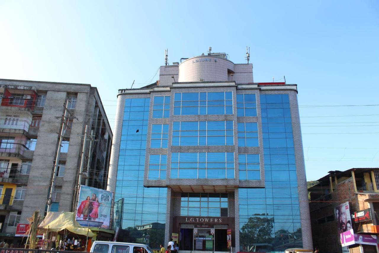 Lg Towers Hotel Guwahati Exterior foto